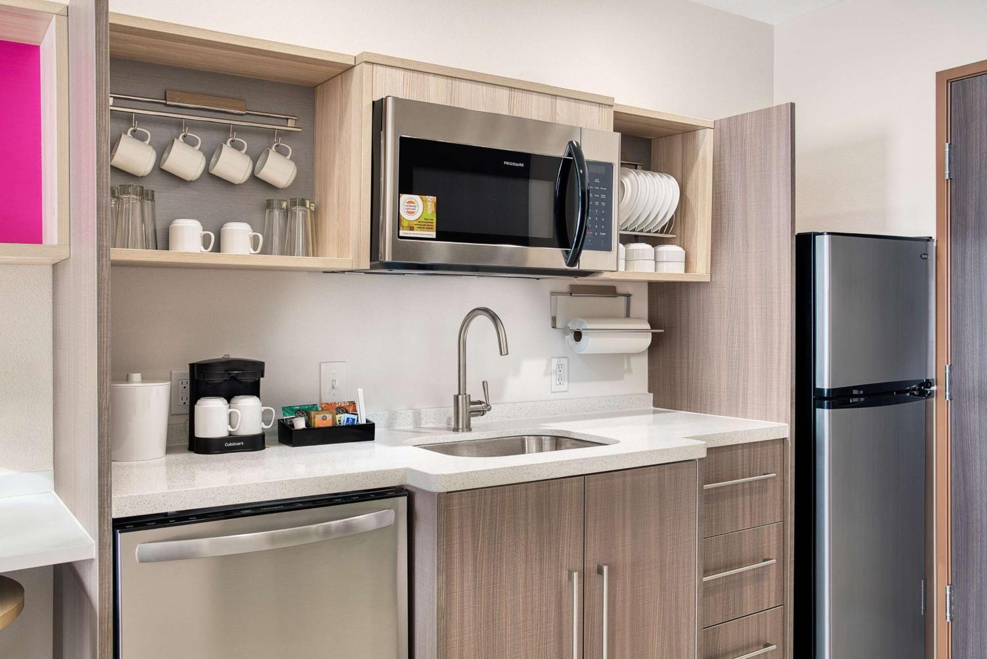 Home2 Suites By Hilton Batesville Bagian luar foto