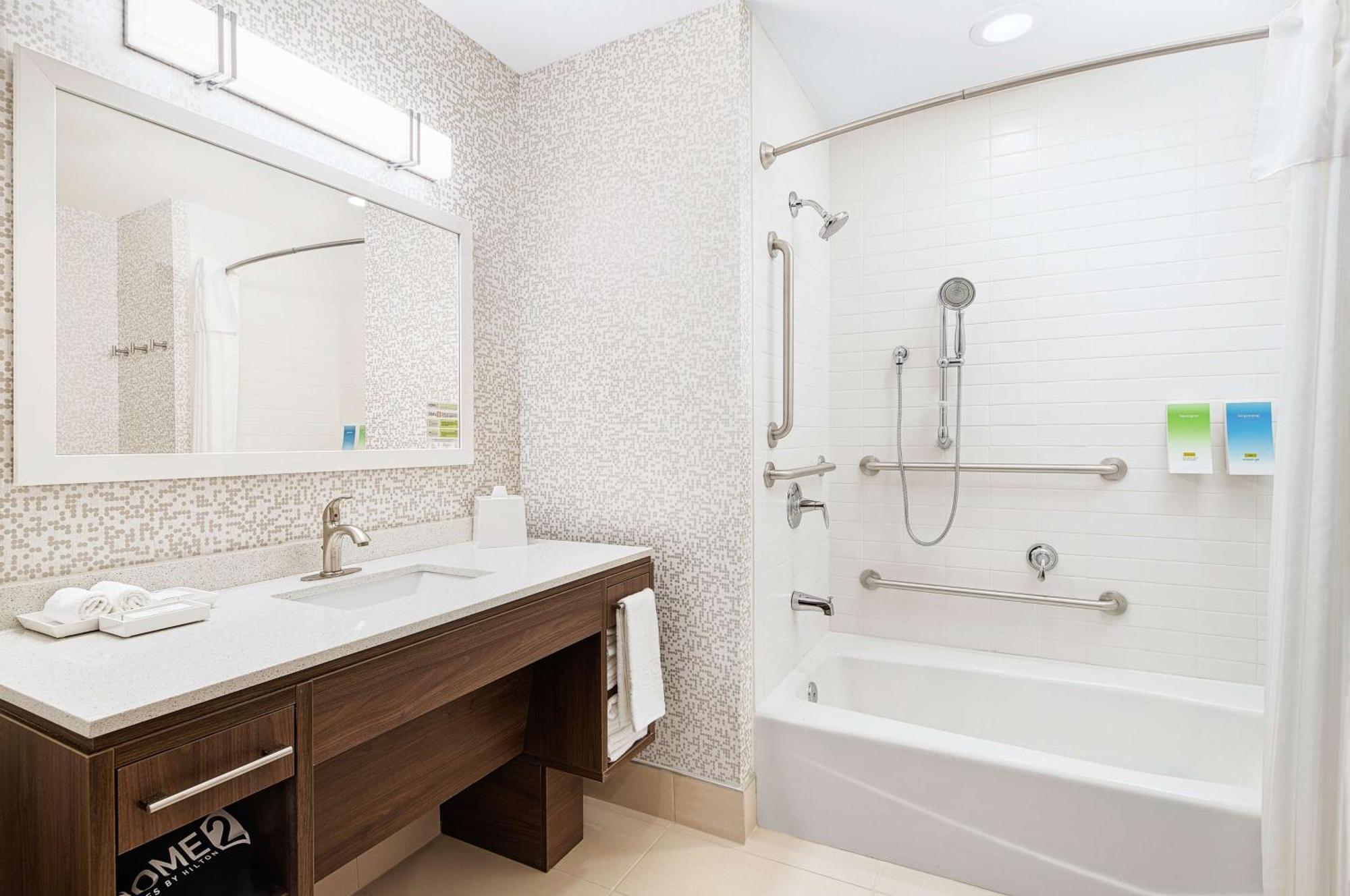 Home2 Suites By Hilton Batesville Bagian luar foto
